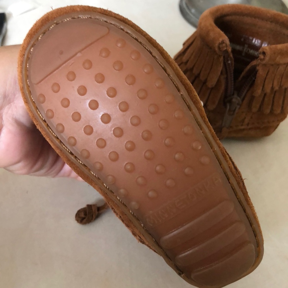 🧚‍♂️MINNETONKA🧚‍♂️ - Picture 3 of 3